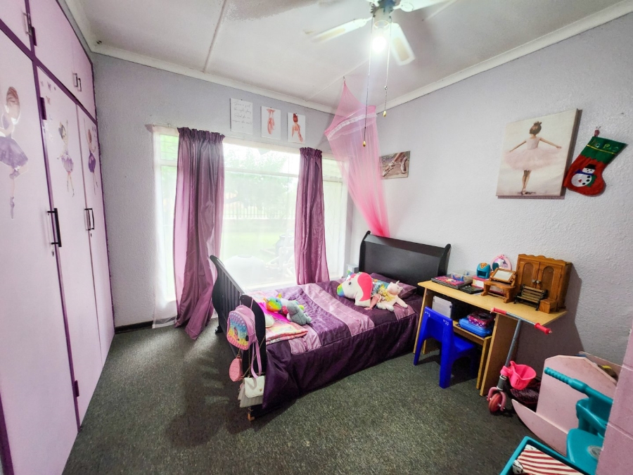 4 Bedroom Property for Sale in Stilfontein Ext 4 North West